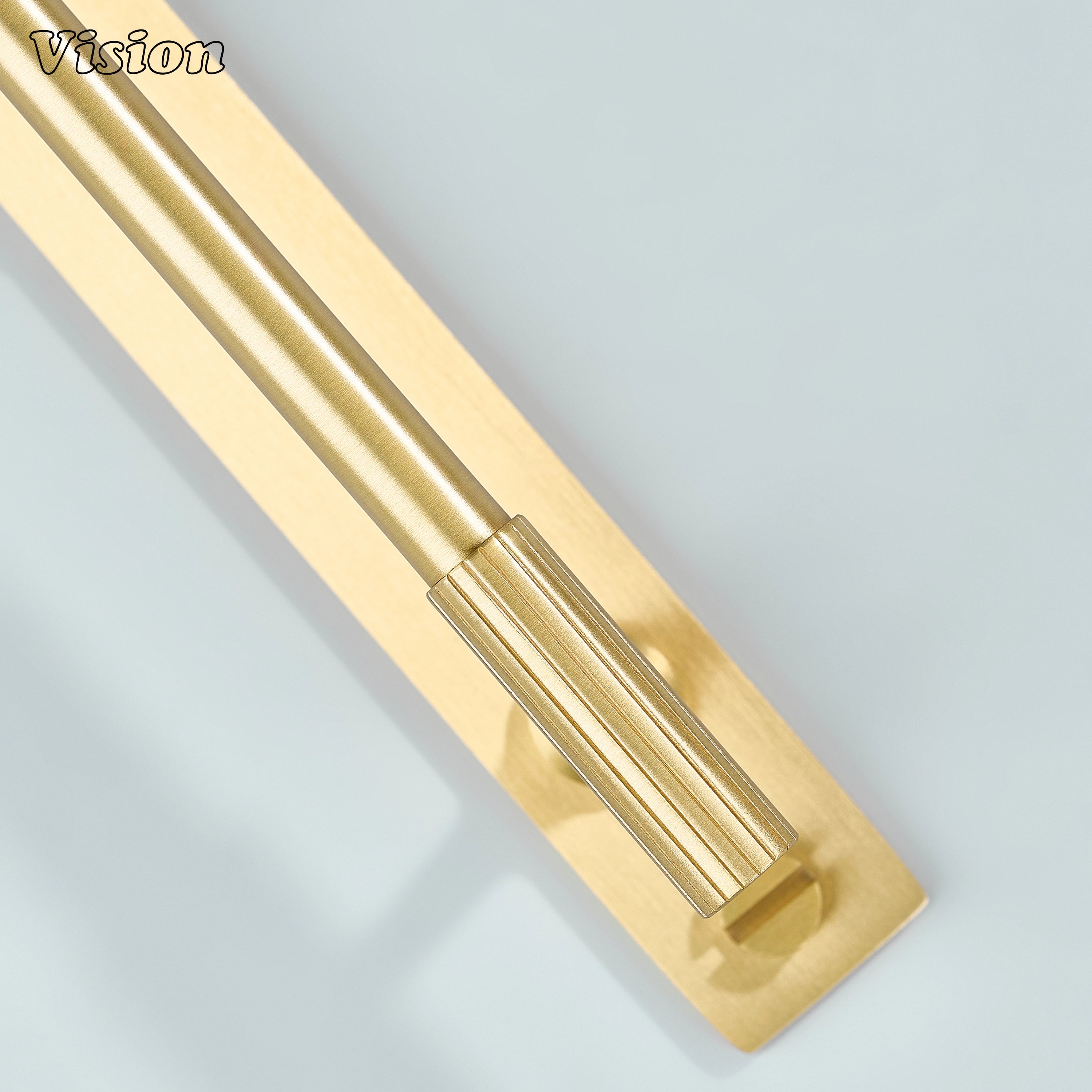 Modern gold cabinet handle with bar design for cabinet and drawer use